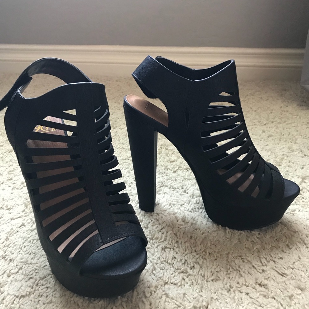 Charlette Russe Black Heels